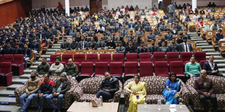 Kangra : डिजिटल साक्षरता अभियान ‘सचेतन‘ का किया शुभारम्भ