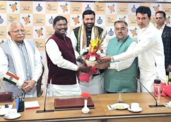 Tarun Chugh congratulated Naib Saini on becoming Chief Minister