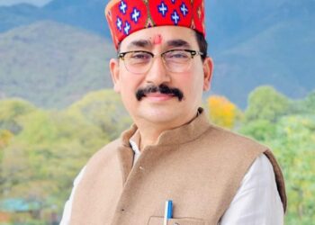 केंद्र ने पैट्रोल के दाम घटाकर दी बड़ी राहत: परमार