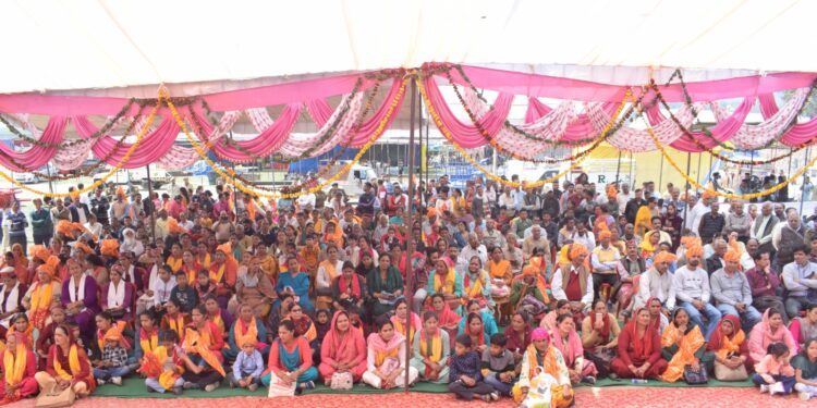 भव्य शोभा यात्रा के साथ राज्य स्तरीय नलवाड़ी मेले का शुभारम्भ