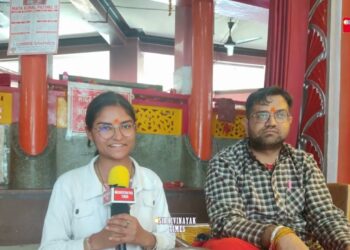 कपालेश्वर मंदिर के प्रांगण में नतमस्तक हुए श्रद्धालु