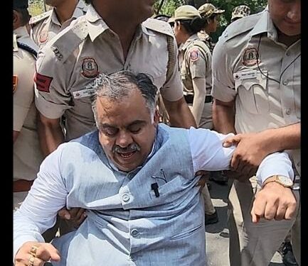 विरासत टैक्स वाले बयान को लेकर सैम पित्रोदा पर भड़के तरुण चुघ