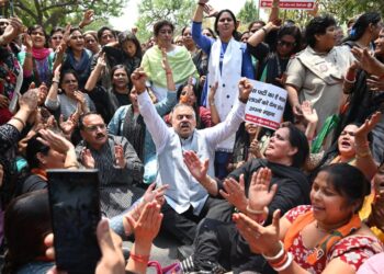 विरासत टैक्स वाले बयान को लेकर सैम पित्रोदा पर भड़के तरुण चुघ