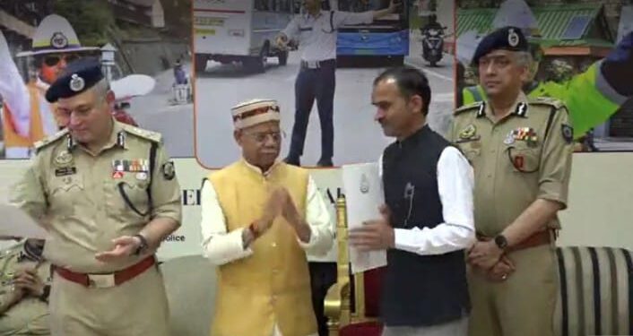 सड़क सुरक्षा पुरस्कार समारोह शिमला में आयोजित किया गया