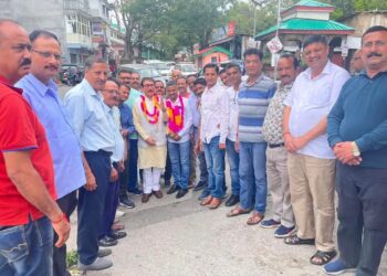 सेवा और सहयोग से ही अच्छे समाज का निर्माण संभव।