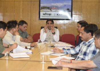 चुनाव ड्यूटी पर तैनात मतदाता सुविधा केंद्रों में करेंगे मतदान : डीसी