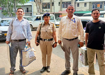 हमीरपुर और बिलासपुर जिले में 4803 मतदाताओं ने घर से डाला वोट