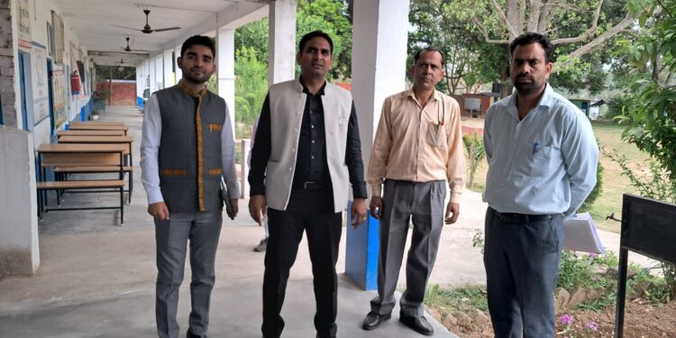 मतदान केंद्रों में दिव्यांगों के लिए रैंप की होगी सुविधा: डीसी