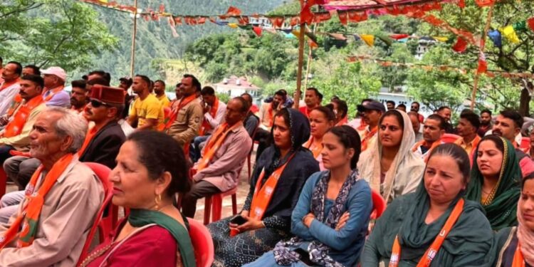 प्रधानमंत्री मोदी के काम से देश में परिवर्तन साफ दिखता है-राजीव भारद्वाज