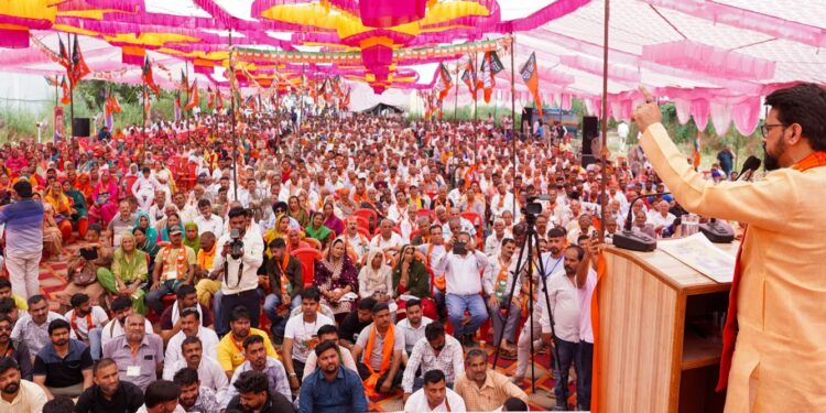 देश विरोधी कांग्रेस को भारत नहीं पाकिस्तान से मिल रहा समर्थन: अनुराग ठाकुर