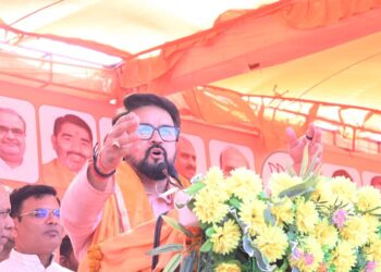 कांग्रेस ने मारा हिमाचल में श्रमिकों का हक़: अनुराग ठाकुर