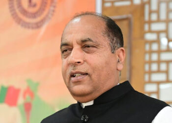 प्रदेश सरकार करने जा रही है कर्मचारियों की पेंशन में बड़ी कटौती : जयराम ठाकुर