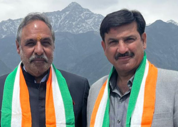 संजीव गांधी ने शांता कुमार के बयान की निंदा की और आनंद शर्मा का बचाव किया