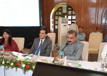 हिमाचल में संभावित निर्यात रणनीति पर एक्ज़िम बैंक ने मुख्यमंत्री के समक्ष दी प्रस्तुति