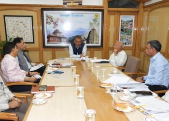 कुल्लू, हमीरपुर, नाहन और ऊना दुग्ध संयंत्रों की क्षमता की जाएगी 20-20 हजार लीटर : मुख्यमंत्री