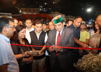 मां शूलिनी मेला : सारेगामा फेम तन्मय चतुर्वेदी, अभिज्ञ बैंड ने मचाया धमाल