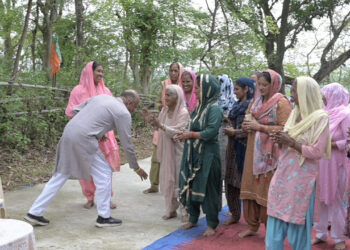 देहरा उपचुनाव : जो राजा प्रजा के साथ नहीं, उसे घर बैठा देना चाहिए: होशियार सिंह