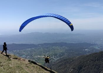 धर्मशाला: भारत हिमाचल प्रदेश के बीर-बिलिंग में पैराग्लाइडिंग विश्व कप की मेजबानी करेगा