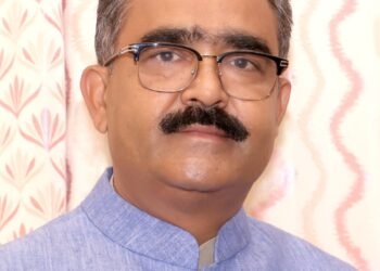 कांग्रेस राज में उद्योग तबाह, रोजगार गायब और आस्था पर हमला :  बिक्रम ठाकुर