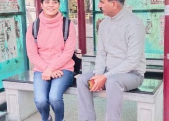 सुबह की सैर के दौरान मुख्यमंत्री सुक्खू का लोगों से सीधा संवाद