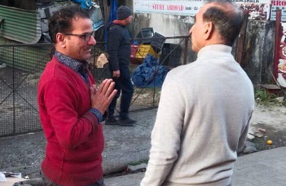 सुबह की सैर के दौरान मुख्यमंत्री सुक्खू का लोगों से सीधा संवाद