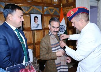 सशस्त्र सेना झंडा दिवस पर मुख्यमंत्री सुक्खू ने किया योगदान, लोगों से भी सहयोग की अपील