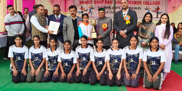 राज्य स्तरीय महिला खो-खो प्रतियोगिता का भव्य समापन, आर.के.एम.वी. शिमला बनी विजेता