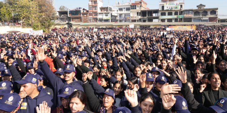 हमीरपुर में मुख्यमंत्री सुक्खू के नेतृत्व में चिट्टा विरोधी मेगा वाकथान: 15,000 लोग जुड़े अभियान से