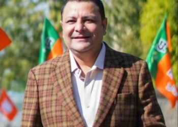 कार्निवल की आड़ में उगाही का आरोप: सुधीर शर्मा का कांग्रेस सरकार पर तीखा हमला, सरकारी तंत्र को बताया वसूली का हथियार