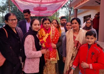 देहरा क्षेत्र के विकास को नई गति दे रहा ‘सरकार गांव के द्वार’ कार्यक्रम : कमलेश ठाकुर ऐसे इंग्लिश