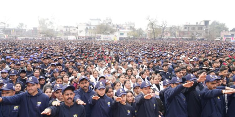 मुख्यमंत्री सुक्खू ने बिलासपुर में चिट्टा मुक्त हिमाचल के लिए वॉकथॉन का नेतृत्व किया, 20 करोड़ रुपये कोटला बड़ोग पुनर्वास केंद्र के लिए जारी