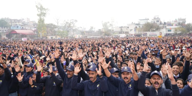 मुख्यमंत्री सुक्खू ने बिलासपुर में चिट्टा मुक्त हिमाचल के लिए वॉकथॉन का नेतृत्व किया, 20 करोड़ रुपये कोटला बड़ोग पुनर्वास केंद्र के लिए जारी