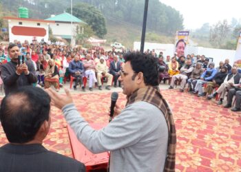 विद्यालय के विकास के लिए आर.एस. बाली ने की 8.5 लाख रुपये से अधिक की घोषणाएं