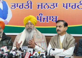 गुरु साहिबों की बेअदबी मामले में भगवंत मान और आतिशी पर भाजपा का इस्तीफा मांगने का दबाव