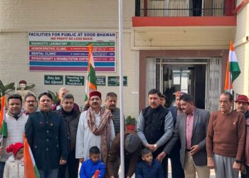 गणतंत्रता दिवस पर सूद सभा चंडीगढ़ ने किया राष्ट्रीय ध्वज वंदन