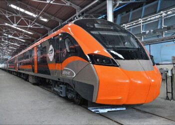 वंदे भारत स्लीपर ट्रेन ने 180 किमी प्रतिघंटा की रफ्तार से सफल सीआरएस हाई-स्पीड ट्रायल पूरा किया