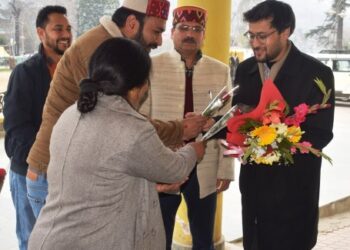 कुल्लू में संरक्षित वृद्धावस्था कार्यक्रम के तहत विशेष कार्यशाला