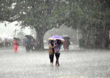 हिमाचल प्रदेश मौसम अपडेट: आज भारी बारिश और बर्फबारी का ‘ऑरेंज अलर्ट’
