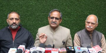 चेस्टर हिल मामले की जांच सीटिंग जज से हो: रणधीर शर्मा बोले- 8  से 11 अप्रैल तक धरना-प्रदर्शन करेगी बीजेपी