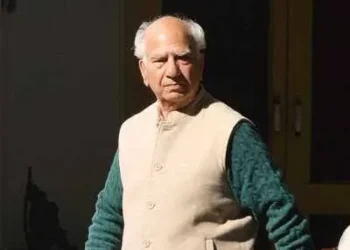 जनसंख्या विस्फोट और बढ़ती आत्महत्याएं: एक गंभीर चुनौती