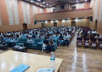 मंडी नगर निगम चुनाव: मतदान अधिकारियों की पहली रिहर्सल संपन्न, एडीसी ने निष्पक्ष चुनाव के दिए निर्देश