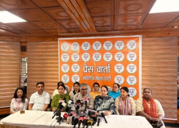 विपक्ष का रवैया नकारात्मक, कांग्रेस महिला विरोधी: डॉ. राजीव भारद्वाज