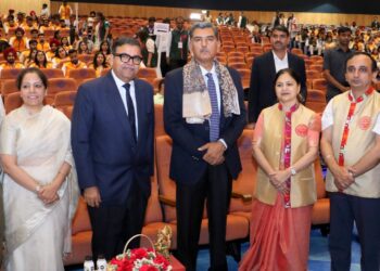 पीयू 7वां विधि दीक्षांत समारोह: डिग्रियां पाकर खिले छात्रों के चेहरे, एआई के सही इस्तेमाल की दी गई सीख