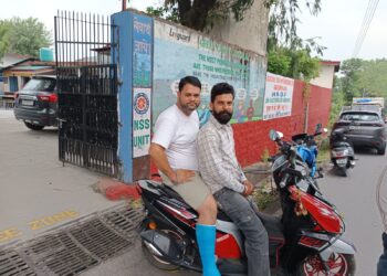 कांगड़ा पंचायत चुनाव: दूसरे चरण का मतदान जारी, 282 पंचायतों में किस्मत का फैसला आज