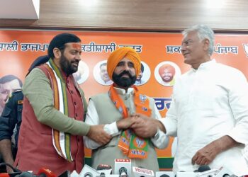 पंजाब की राजनीति में बड़ा उलटफेर: मुख्यमंत्री के भाई का भाजपा में प्रवेश