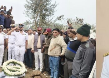 सैन्य सम्मान के साथ जवान अभिषेक कुमार को अंतिम विदाई, नौहगी में गमगीन माहौल
