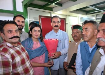 कुपवी क्षेत्र के प्रतिनिधिमंडल ने शिमला में मुख्यमंत्री सुखविन्द्र सिंह सुक्खू से की भेंट, उठाईं मांगें