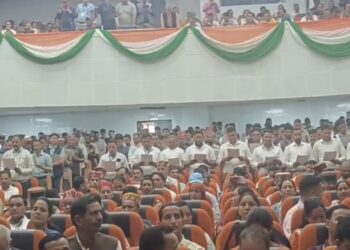 कुल्लू में नवनिर्वाचित पंचायत प्रधानों और उपप्रधानों का शपथ ग्रहण समारोह संपन्न, कृषि मंत्री चंद्र कुमार रहे मुख्य अतिथि