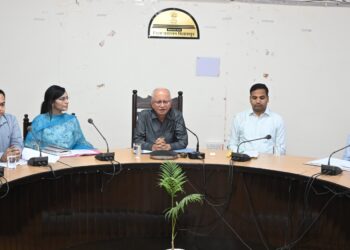 अनिल खाची ने बिलासपुर में पंचायत चुनावों की समीक्षा की; मतदाता सूचियों के शुद्धिकरण पर जोर