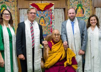 Five US Congress Members Meet Dalai Lama in Dharamshala;